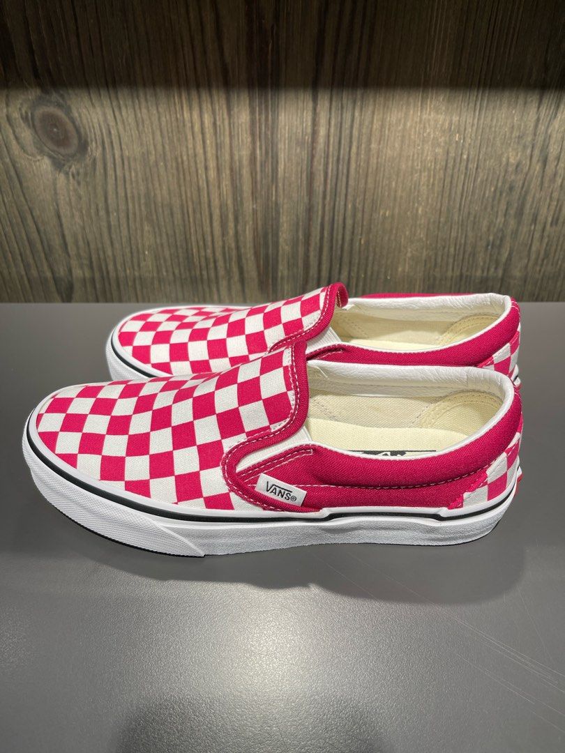 Cherry checkered hotsell vans slip on