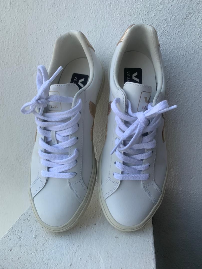 Veja discount for sale