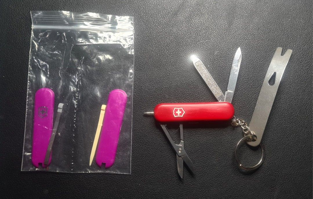 Swiss army knife hotsell keychain with light