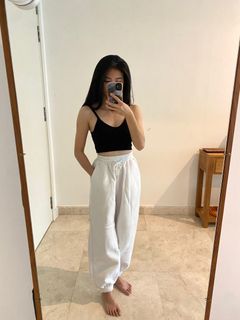 (Category: ) located in . Submitted by sheryneee (Listing ID 1268859001, Image 1). Description: .