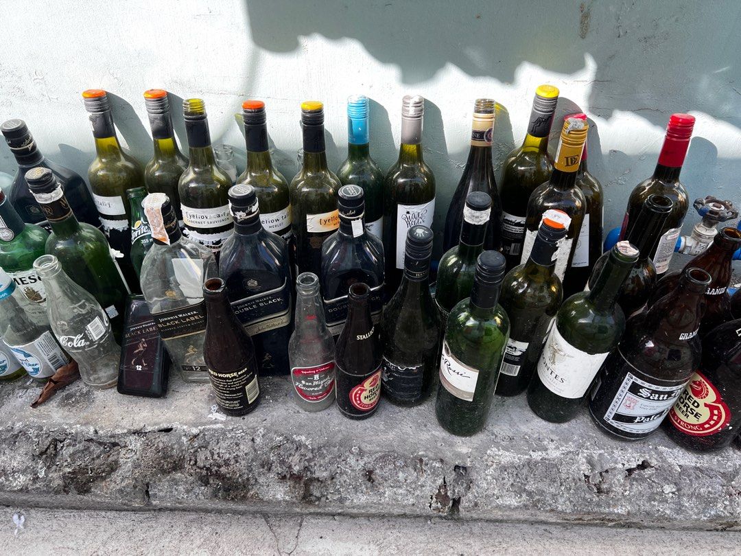 Wine Bottles (Category: Other Kitchenware & Tableware) located in Paranaque City. Submitted by closetclub308 (Listing ID 1268708233, Image 2). Description: Wine Bottles Available for pickup at betterliving paranaque I have 2 more boxes of assorted bottles Take all.