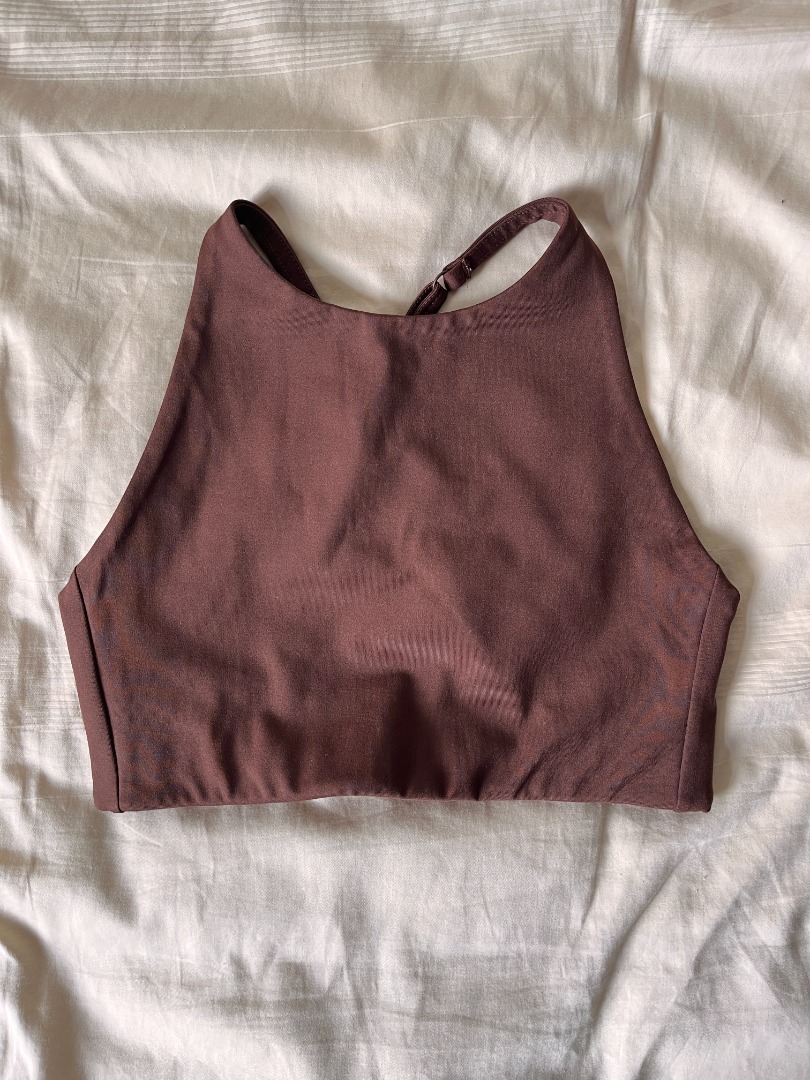 BNWT: Girlfriend Collective Paloma Racerback Sports Bra Size S, Women's  Fashion, Activewear on Carousell