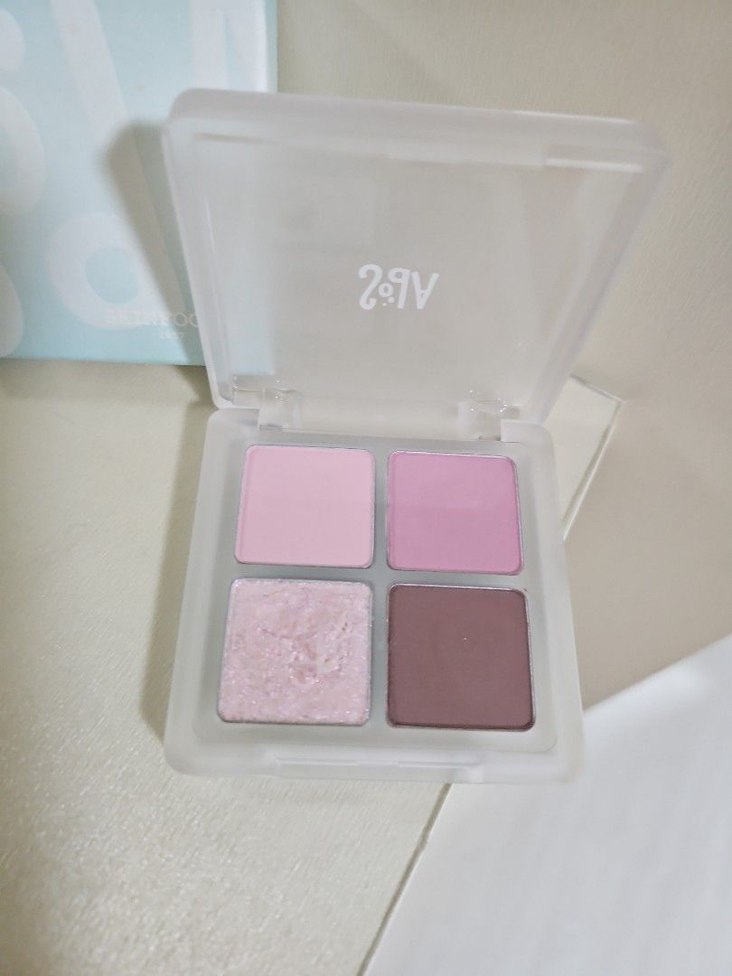 100 AUTHENTIC! BOUGHT FROM KOREA! SKINFOOD! SODA PASTEL EYE PALETTE