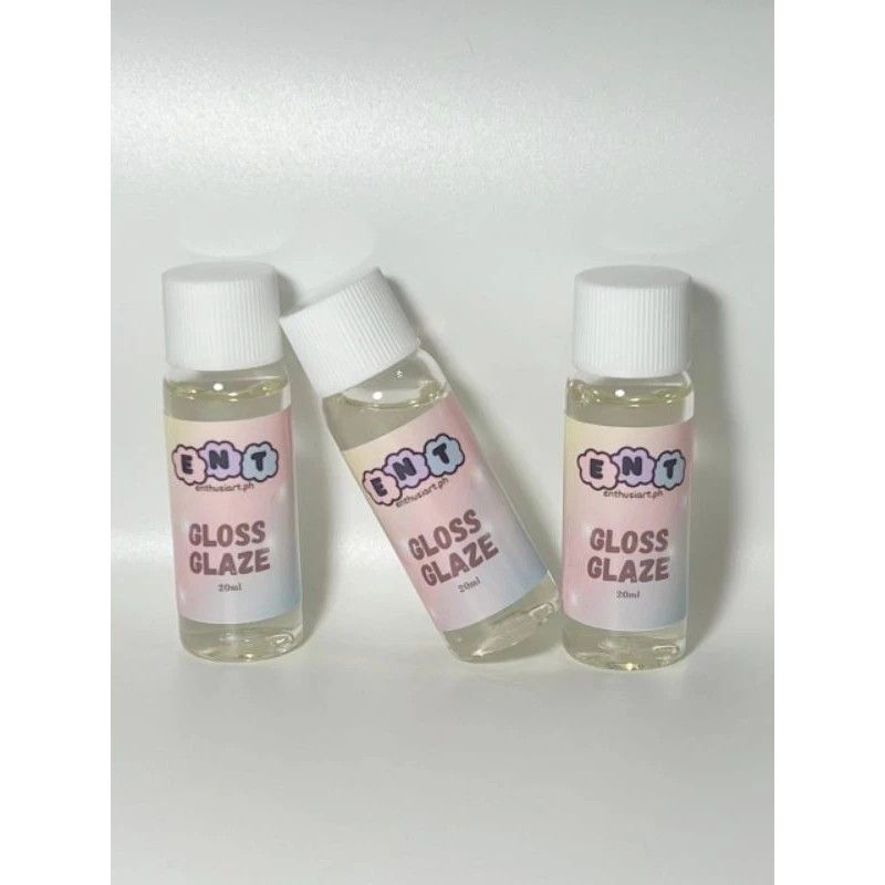 20ML GLOSS GLAZE FOR POLYMER CLAY (Category: Craft Supplies & Tools) located in Quezon City. Submitted by artes.dreame (Listing ID 1270485317, Image 2). Description: Ailto Gloss Glaze for Polymer Clay 1 bottle: Glossy Size: 20ml Use to add a layer of protection and gloss to your finished polymer crafts. Works as a sealer. Brush a little amount of gloss on your finished product You can do 2 to 5 coatings if you like it more glossy GLOSS GLAZE 20 M