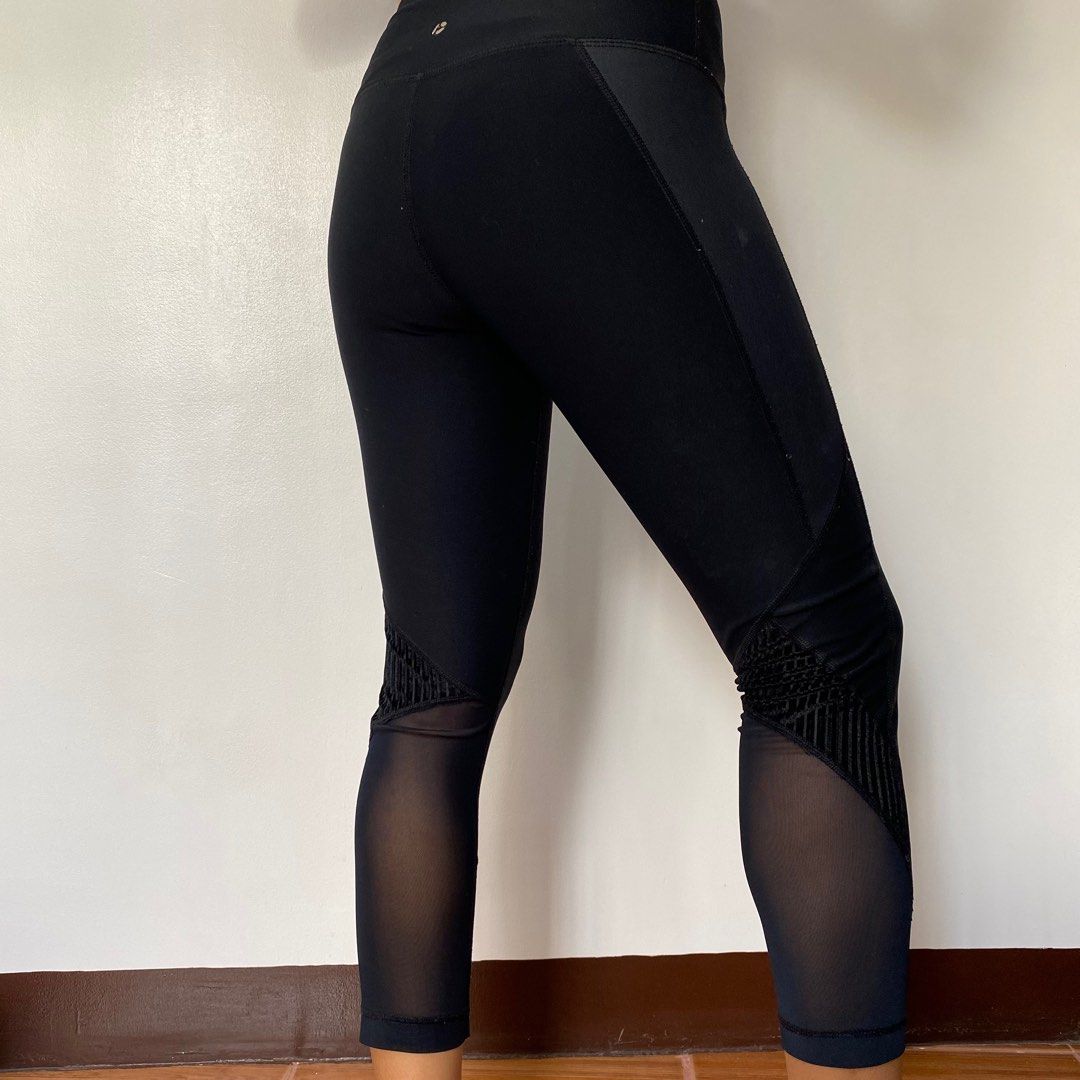90 Degree Leggings (Small), Women's Fashion, Bottoms, Other Bottoms on  Carousell