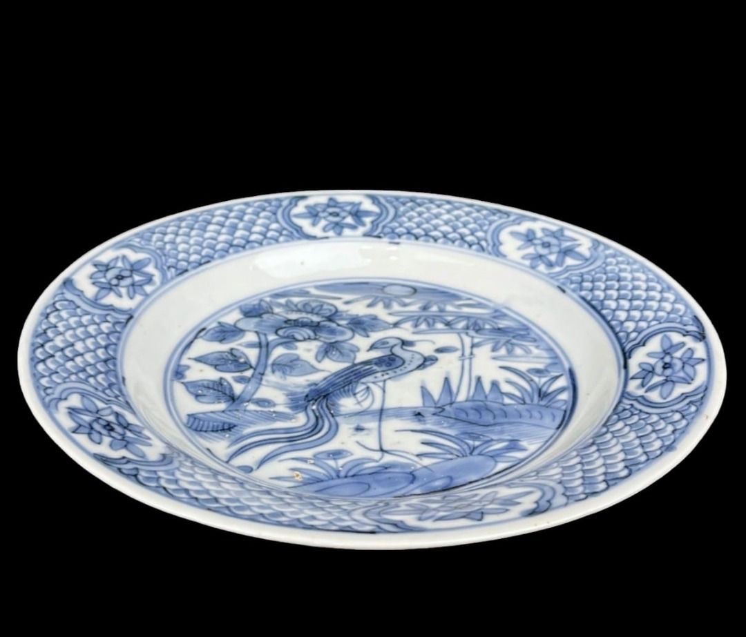 明末清初青花花鸟纹盘LATE MING EARLY QING BLUE AND WHITE DISH 