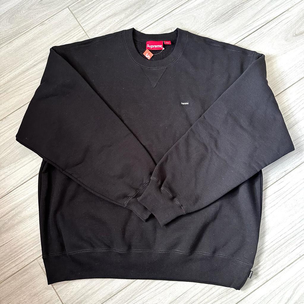 全新現貨Supreme Small Box Logo Black Crewneck Sweater, 男裝, 上身