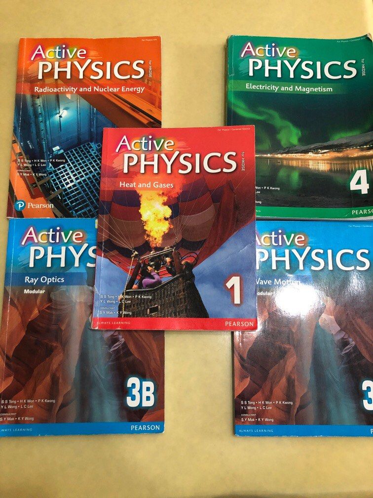 Active Physics （分類：教科書）位於 Hong Kong。 由 kkcc1223 提交（商品編號 1270507516，圖片 1）。簡介： 1. Heat and gases 3a. Ray optics 3b. Wave motion $50/本 . 4. Electricity and magnetism $50/本 . 5. Radioactivity and Nuclear energy（已售出） 7. Atomic world（已售出） 8. Energy and use of energy（已售出） . DSE學生適用 $200/全4本。