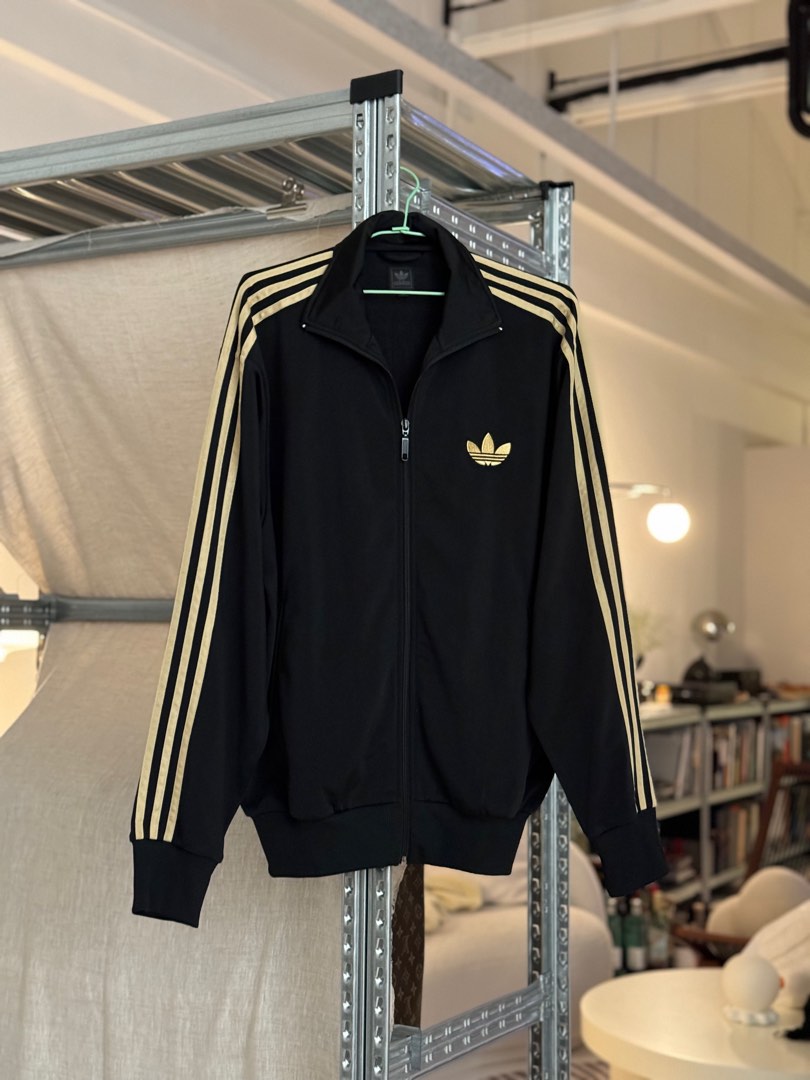 Black and gold deals adidas jacket