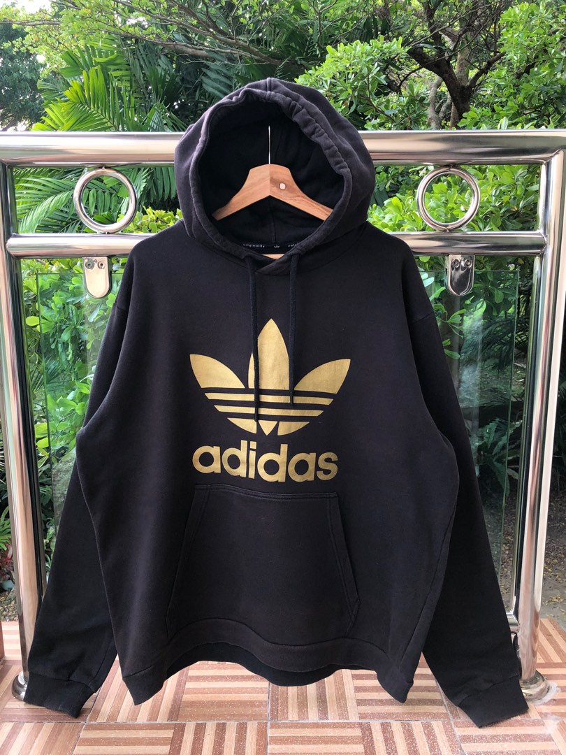 Adidas hoodie 2024 gold logo