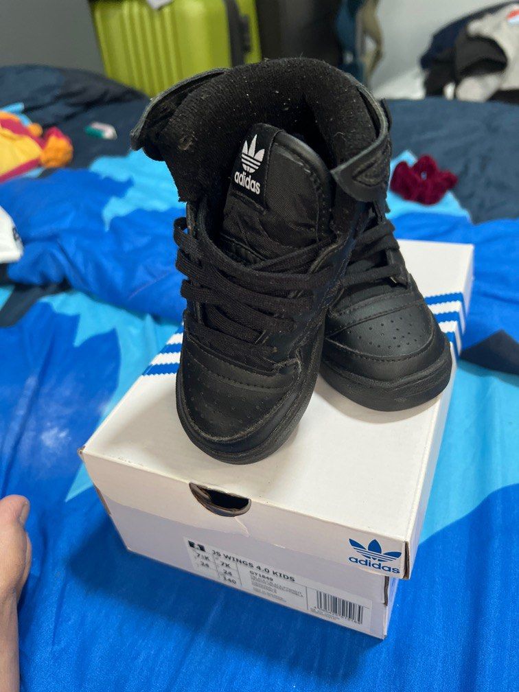 Adidas jeremy scott wings top black