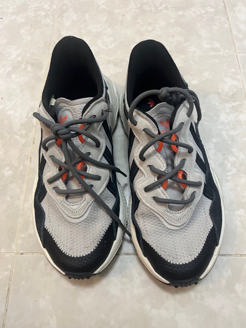 Adidas ozweego deals 37