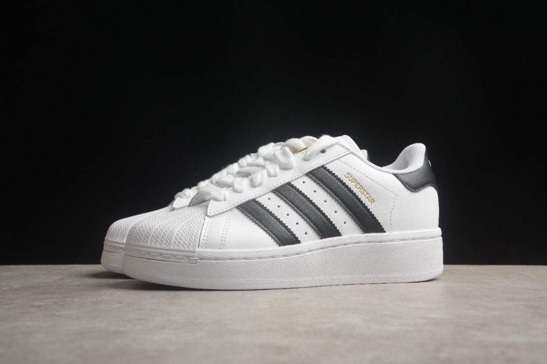 Adidas 35 white hotsell size 9