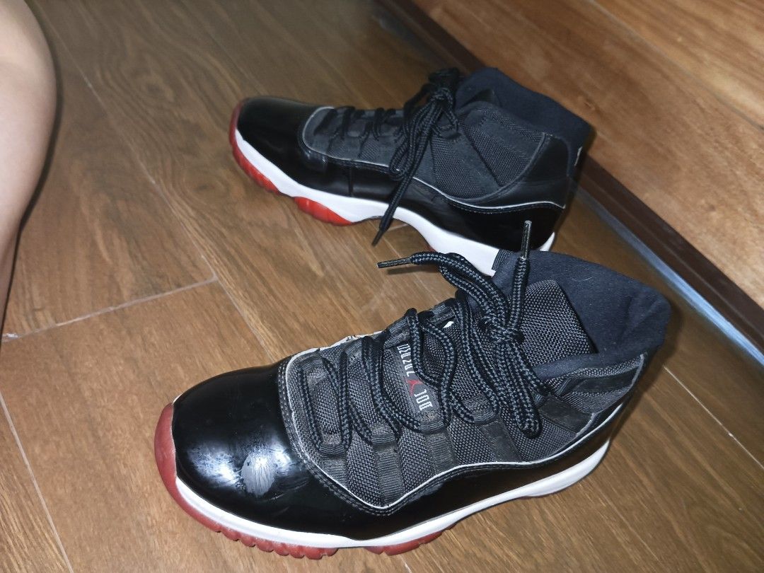 Creased hotsell jordan 11