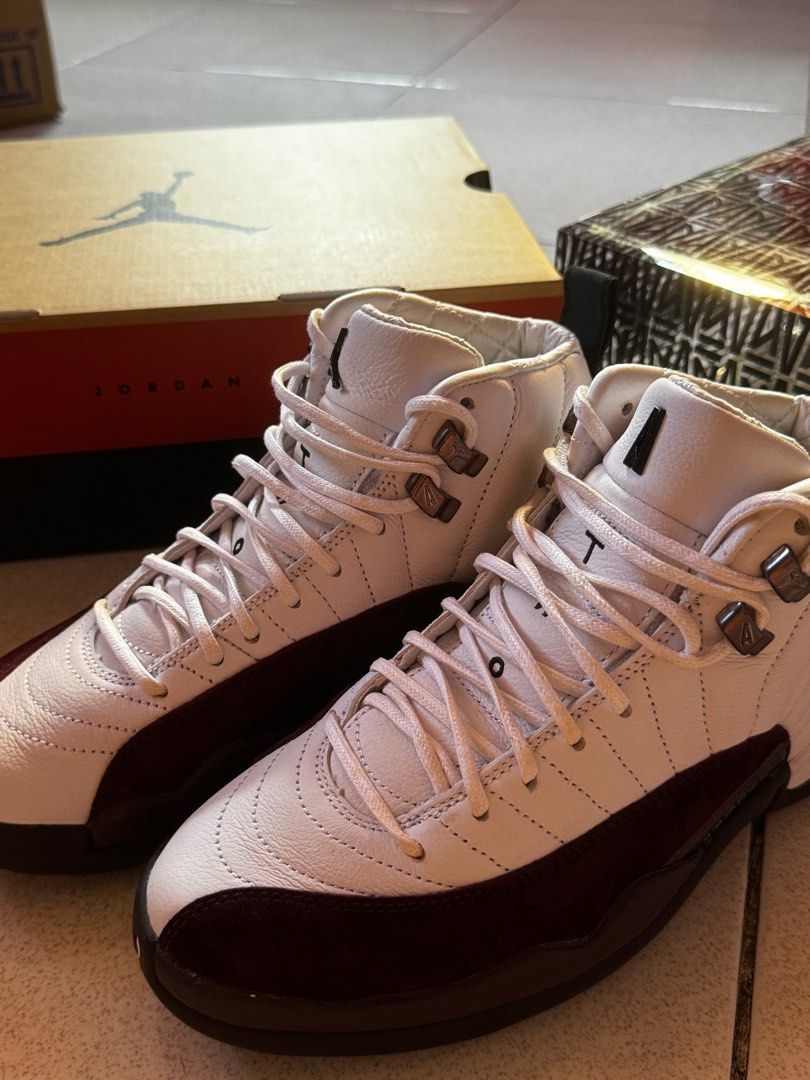 Original jordan 12 shop