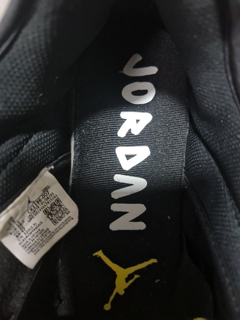 Jordan mars 270 thunder grey on sale
