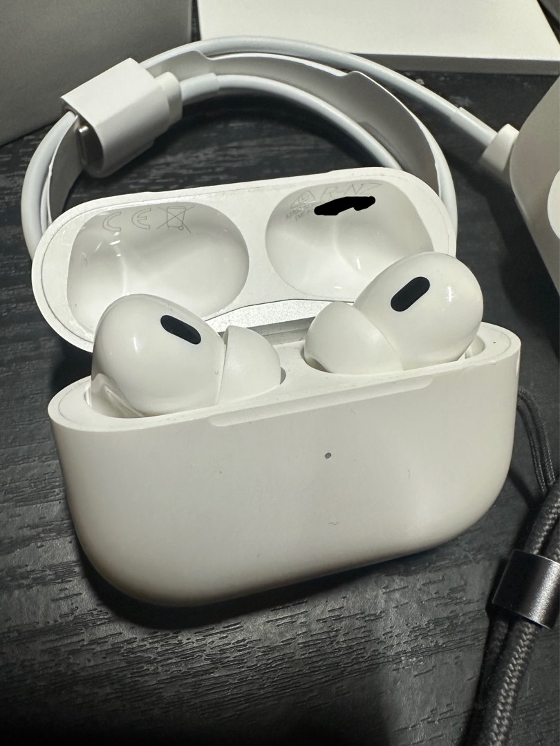 Airpods Pro 2 (Lightning Jack) (receipt available), Audio, Earphones on