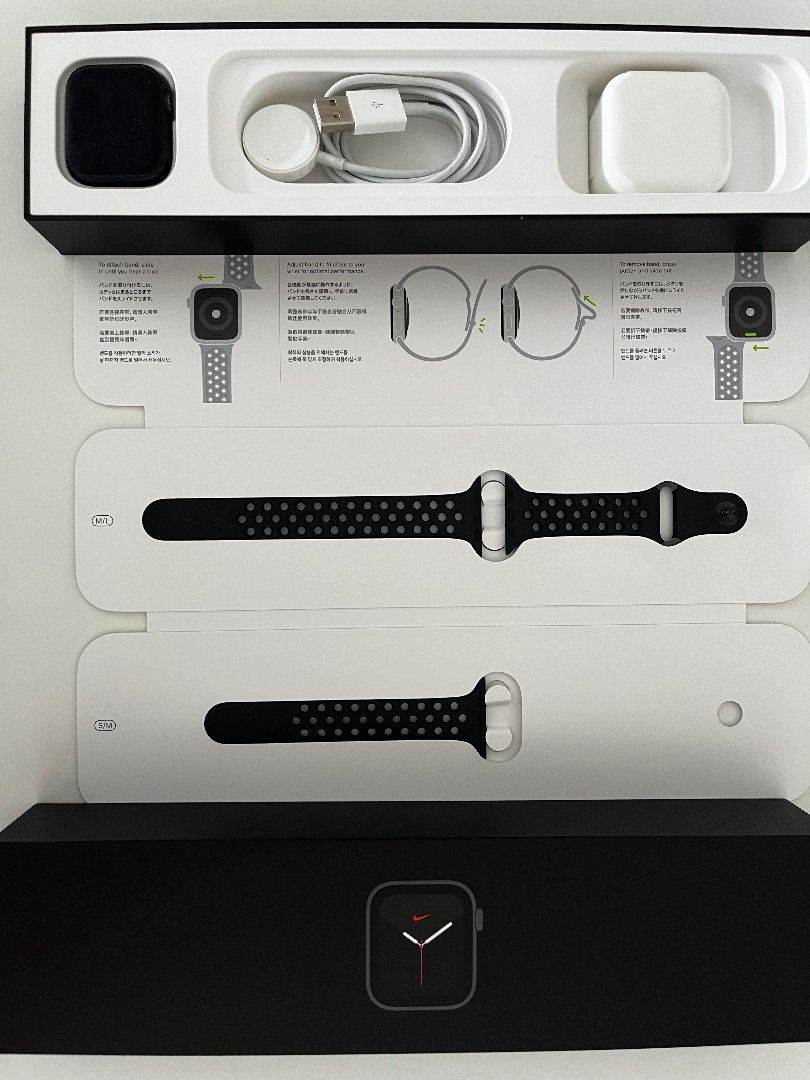 Apple Watch Series 5 Nike Edition 40mm Space Gray Aluminium, 手提