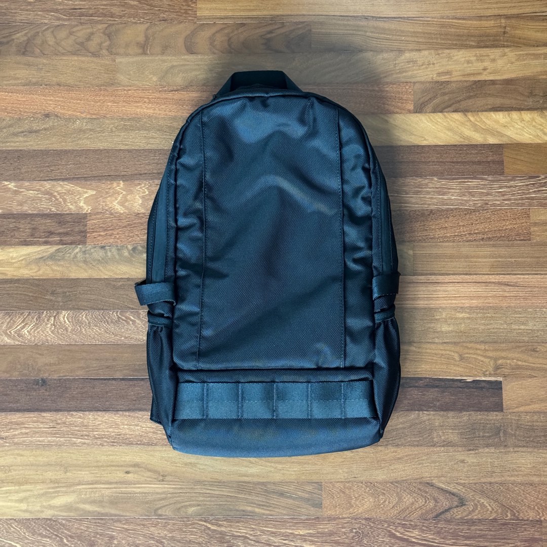 Arktype Dashpack Men s Fashion Bags Backpacks on Carousell