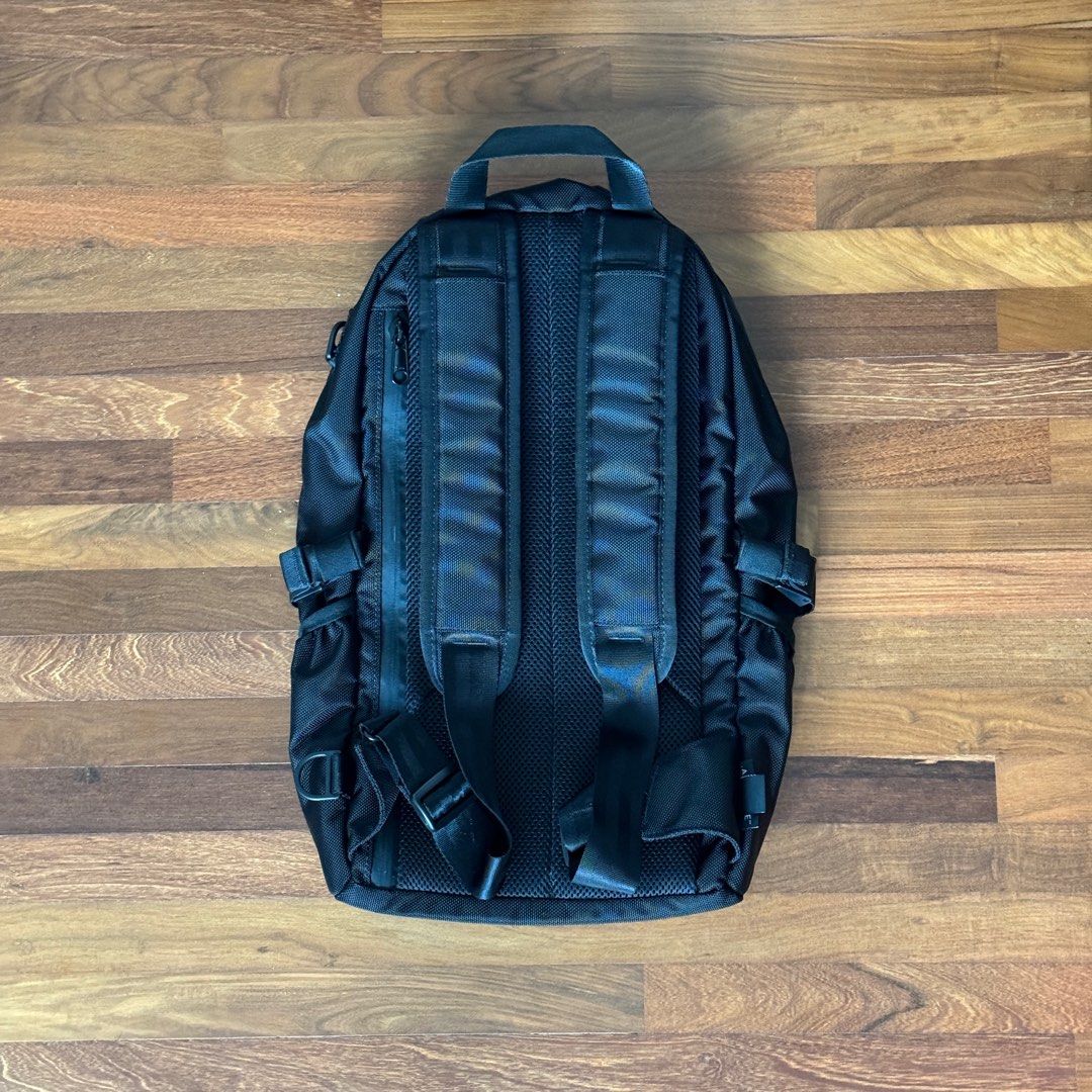 Arktype Dashpack Men s Fashion Bags Backpacks on Carousell