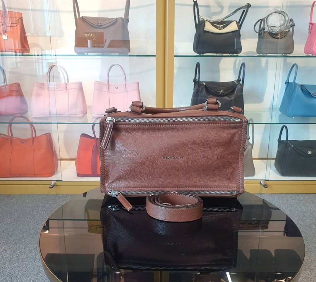 Authentic best sale givenchy pandora