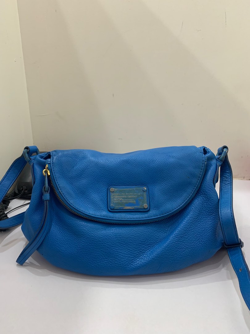 Authentic Marc Jacobs sling bag, Luxury, Bags & Wallets on Carousell