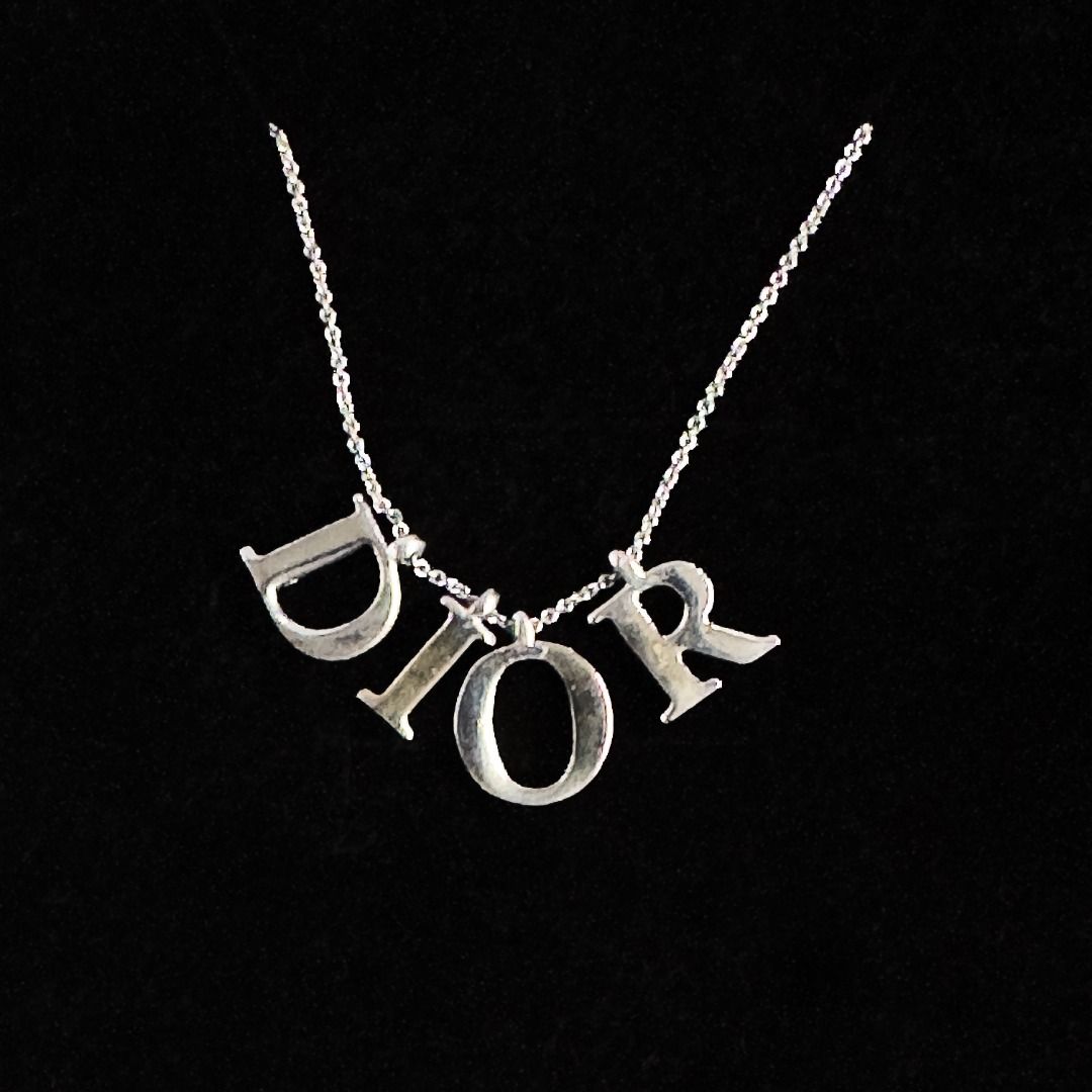 Dior necklace letters new arrivals
