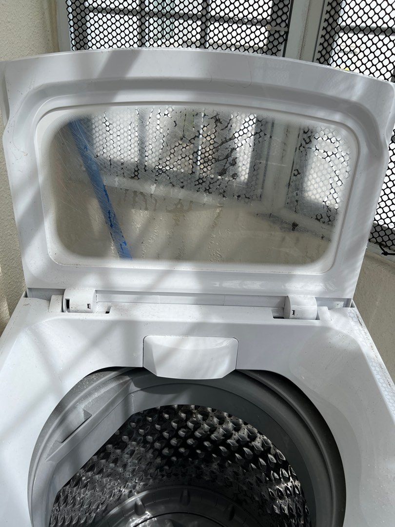 Avolta washing machine, TV & Home Appliances, Washing Machines and