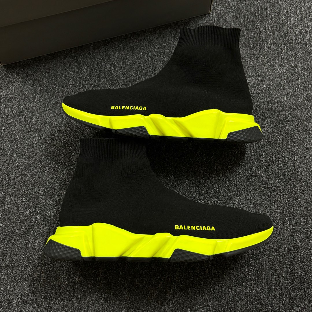 Balenciaga speed trainer black yellow top