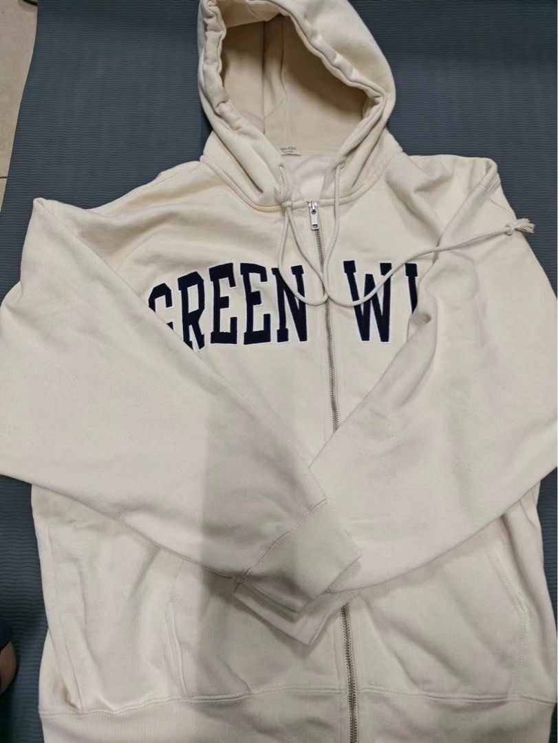 BM Greenwich hoodie （分類：其他上衣）位於 Hong Kong。 由 charleneyy65894 提交（商品編號 1270447072，圖片 1）。簡介： Brand new 100% authentic Free shipping-SF。