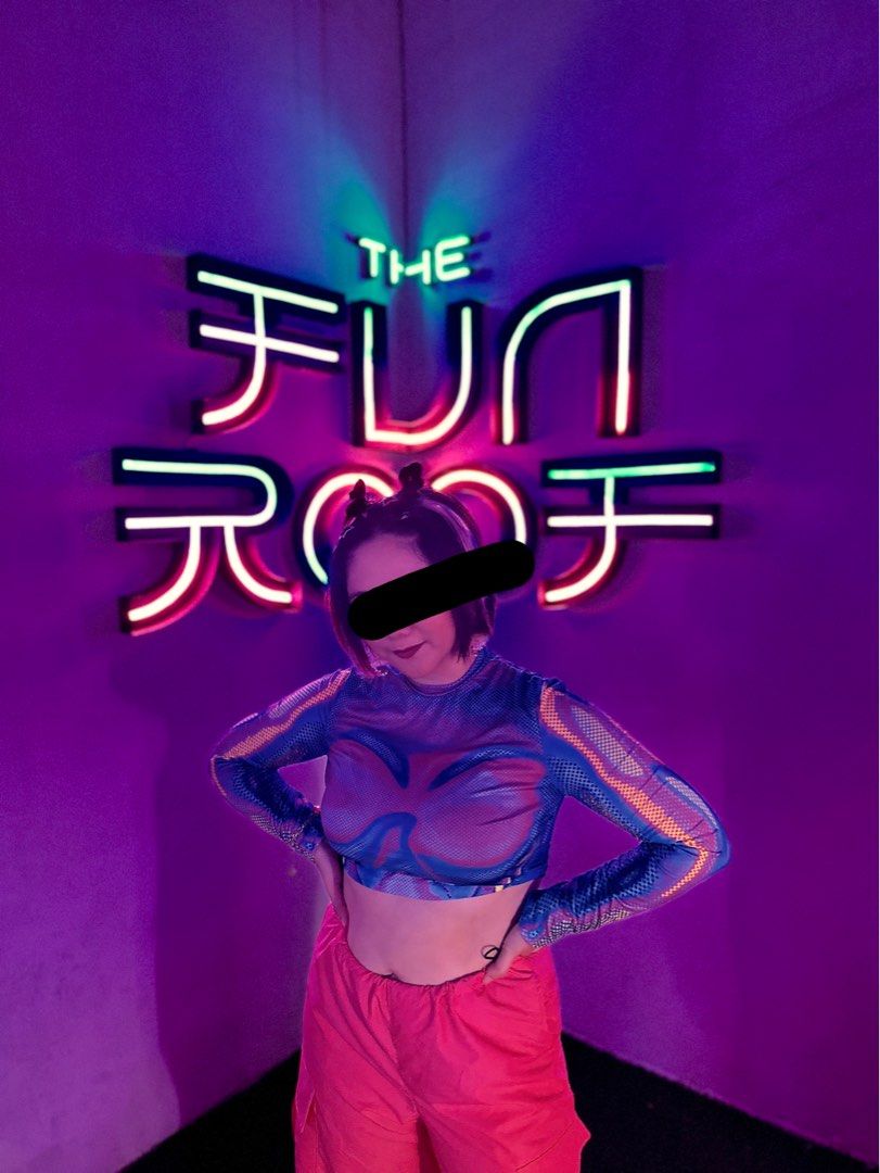 Body Heat Map Crop Top, Women's Fashion, Tops, Others Tops on Carousell