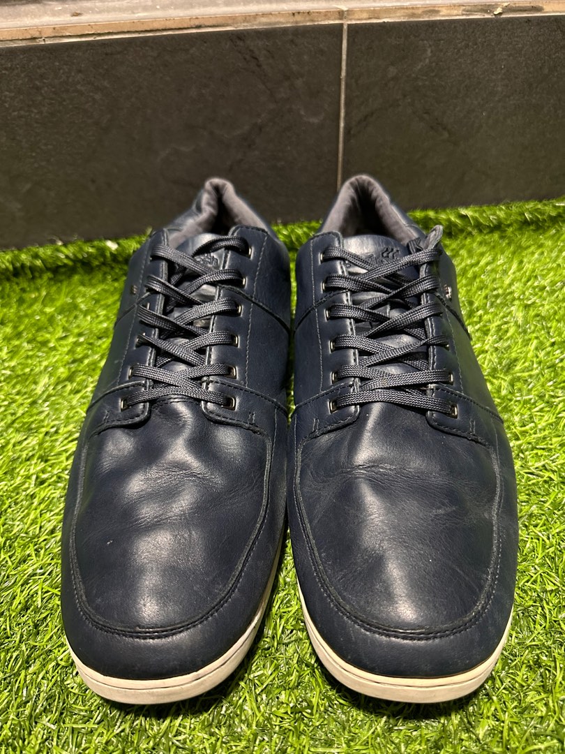 Box fresh SneAkErs