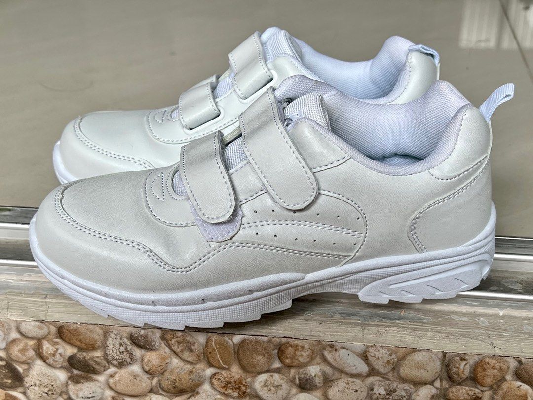 Girls school shoes size 1 on sale