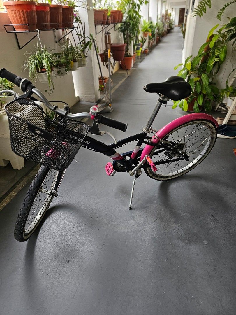 BTWIN girls hybrid bike 6 speed 24 inch pink blue age 8 12 Sports