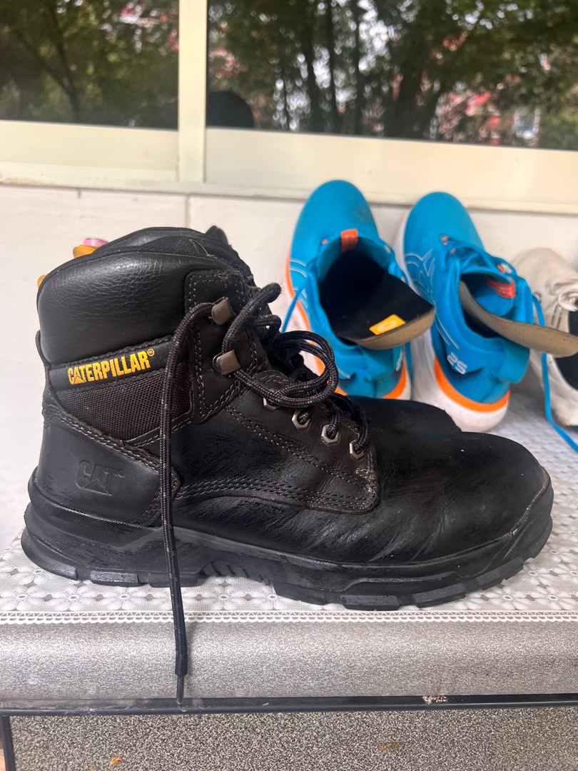 Caterpillar boots hot sale on sale