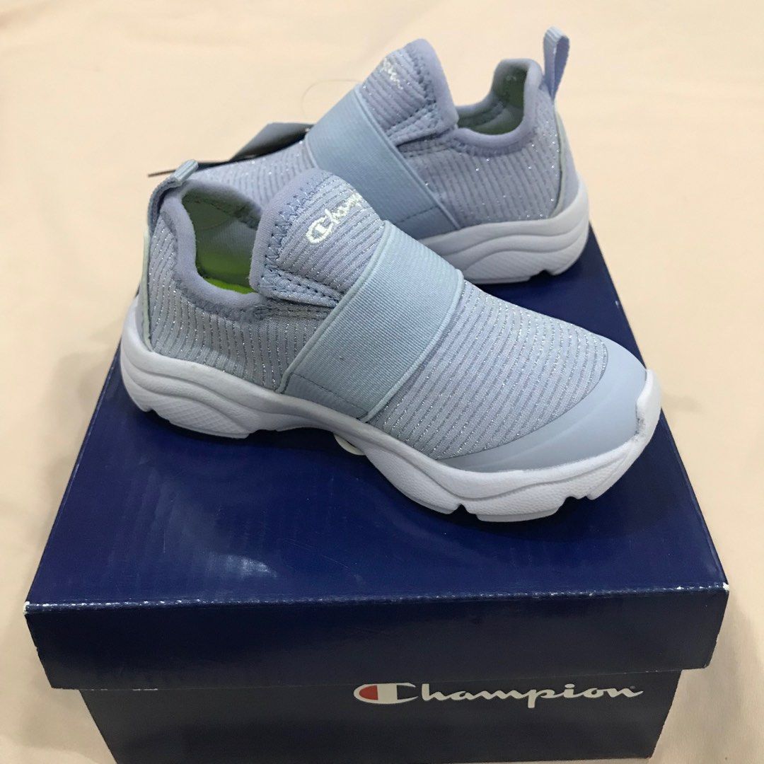 Champion kids shoes (Category: Babies & Kids Fashion) located in Bulacan. Submitted by kallyseconds (Listing ID 1270460793, Image 2). Description: Champion kids shoes Name of item: Rival Size: 6 (EUR 22/MEX 13) Color: purple With original box Original price: ₱1,250 Brand new Original On hand No swap No return No meet-up No COD/COP For shipping only (shipping fee will be shouldered by the buyer).