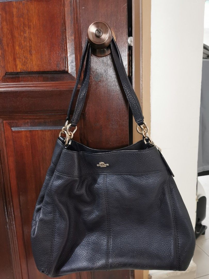 Coach small lexy shoulder bag outlet review
