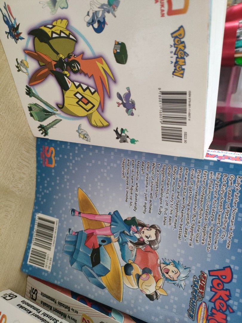 Comics (Category: Comics & Manga) located in Singapore. Submitted by drippicheeze (Listing ID 1270526716, Image 4). Description: $15 for each book. ( O.G price $20 ) $20 for each of the thick books. ( O.G price $36 ) Price is negotiable. Books are in very good condition apart from some yellowing on the pages..