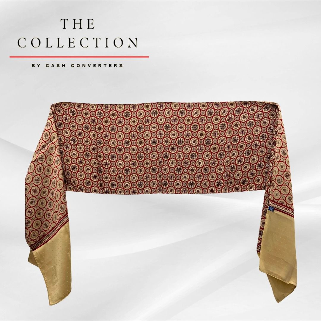 Burberry deals scarf barcelona
