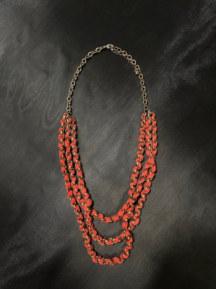 Cute Chain with Red Cloth Statement Necklace (Category: Necklaces) located in San Juan City. Submitted by studioep (Listing ID 1270618353, Image 1). Description: * color may vary due to lighting * RFS: decluttering * Notes: no haggling please :( * Delivery shall be via Grab/Lalamove only (no meet ups or other couriers) * Payment shall be made online (Gcash/BDO/Unionbank) * No refund/return/exchange.