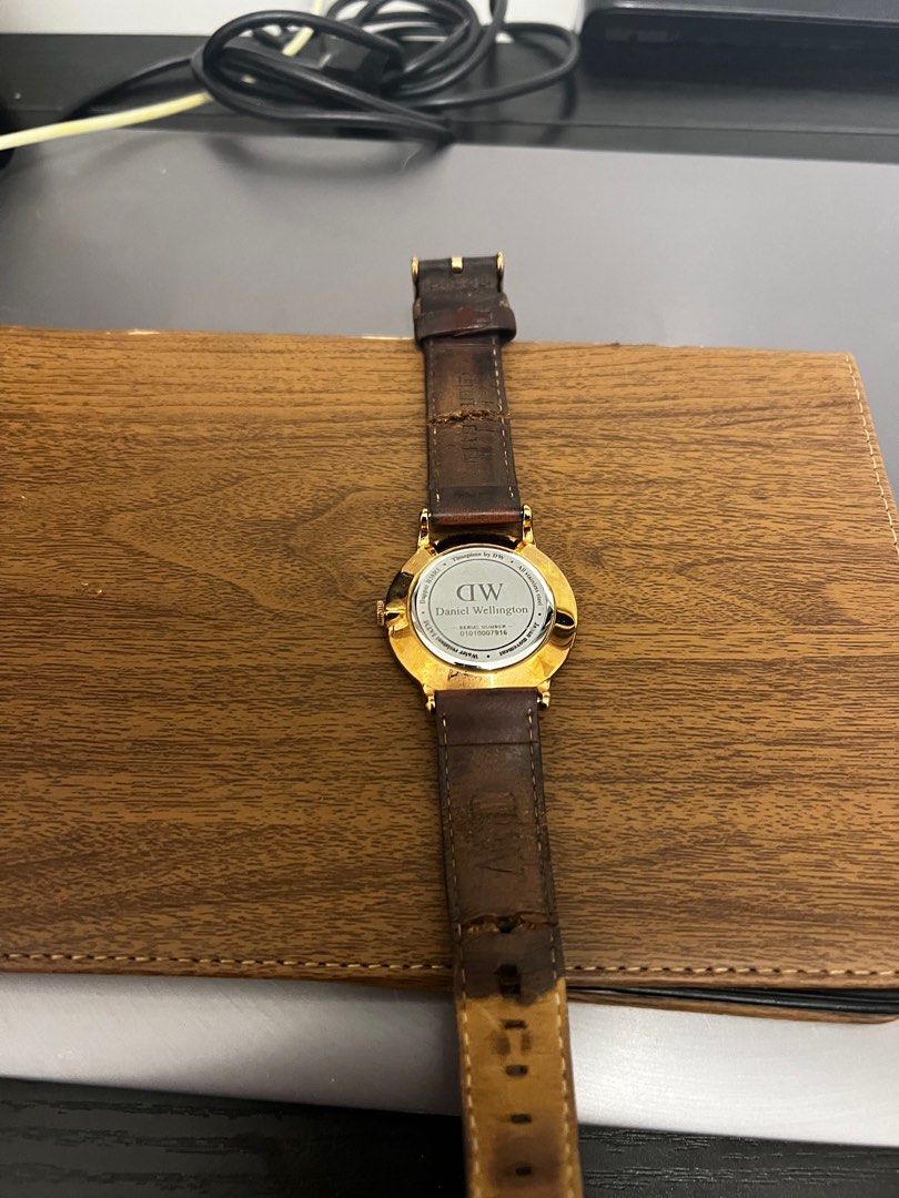 Daniel wellington dapper b38r1 sale