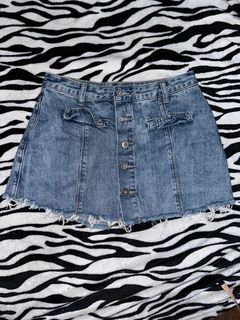 (Category: ) located in . Submitted by twivena (Listing ID 1270632009, Image 1). Description: .
