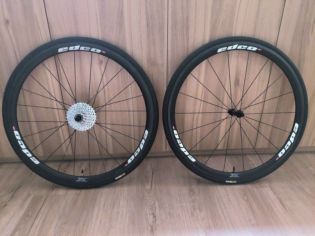 edco pillonカーボンホイール後のみ