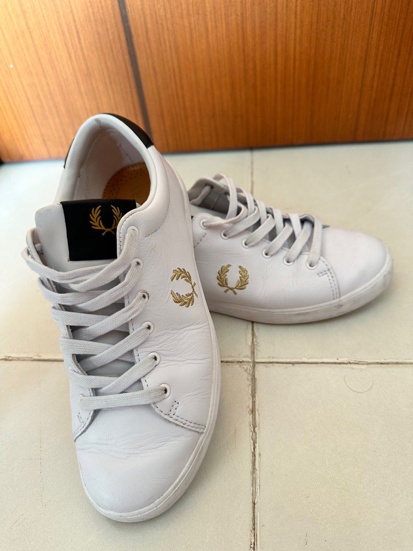 Fred perry online leather trainers