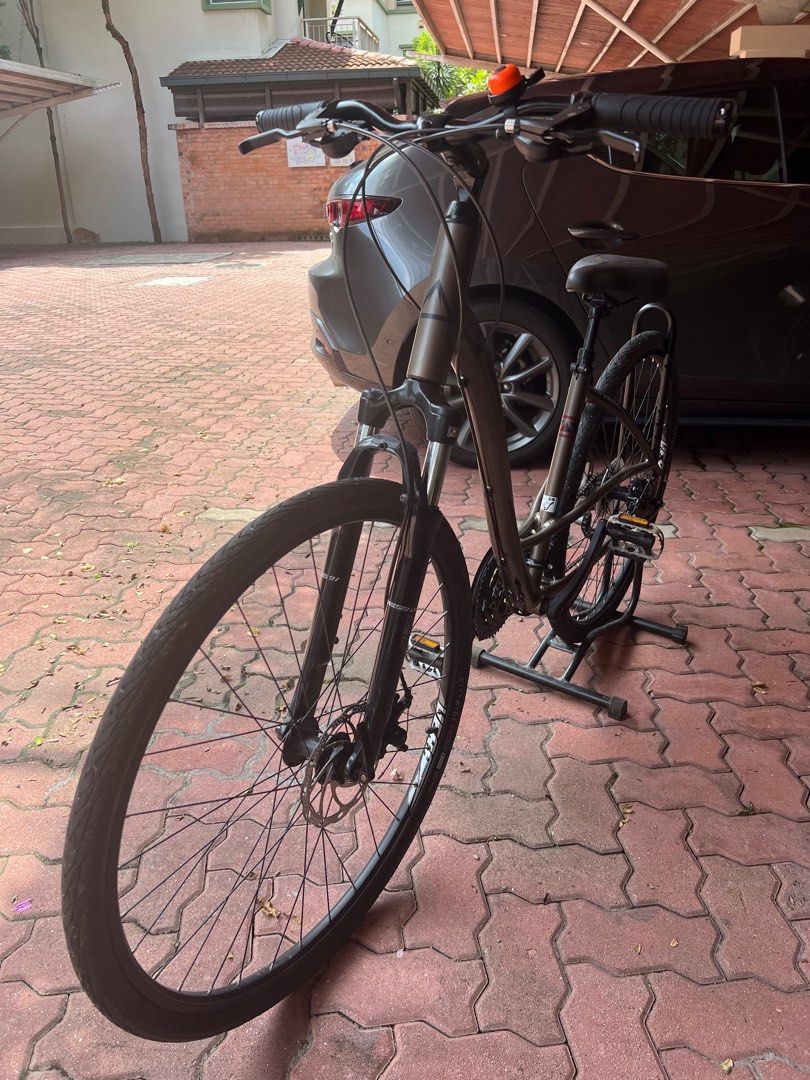 Fuji commuter 2025
