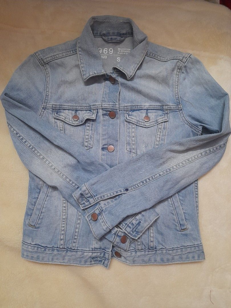 GAP, Jackets & Coats, Gap Denim Jean Jacket 969 10 Cotton Size Small Rn  54023