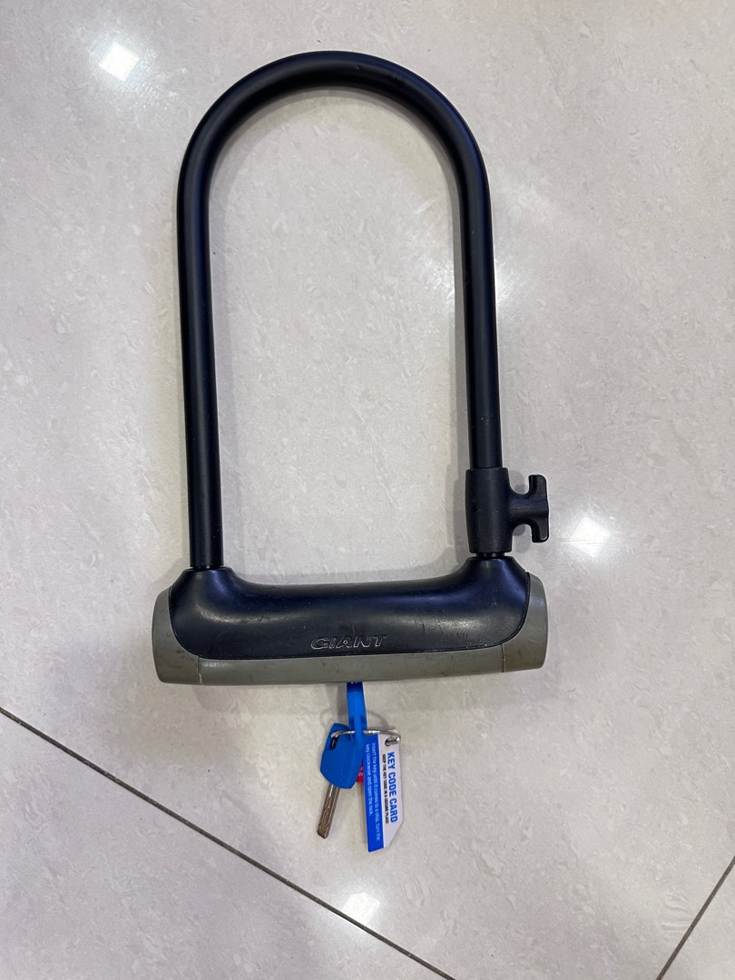 Giant bicycle lock, Sports Equipment, Bicycles & Parts, Bicycles on