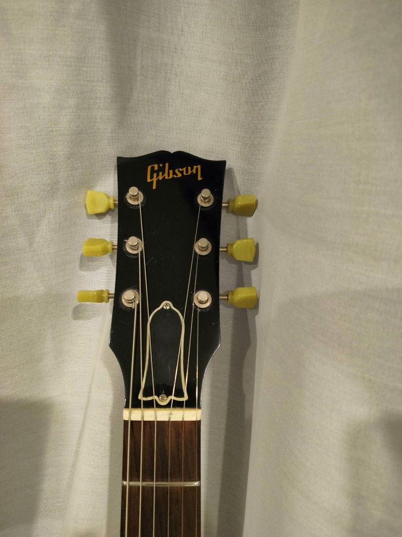 Gibson SG Year 2000 made in USA, Hobbies & Toys, Music & Media, Musical ...