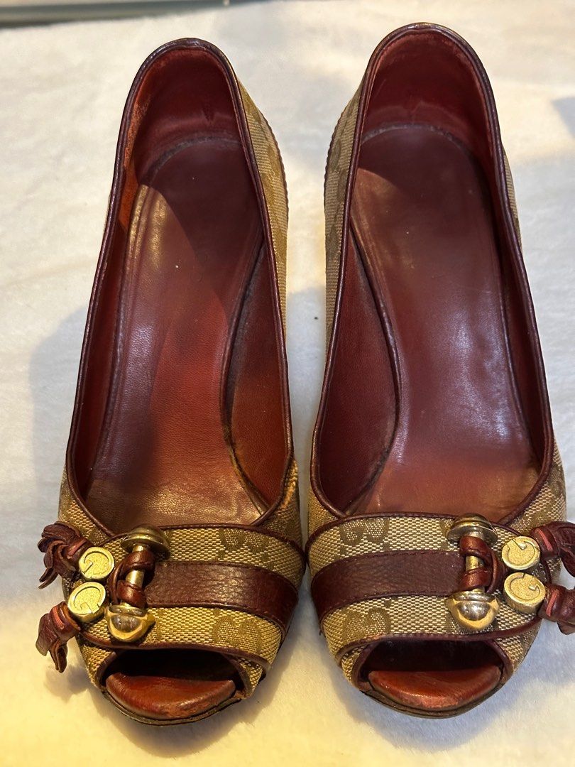 Gucci open shoes discount