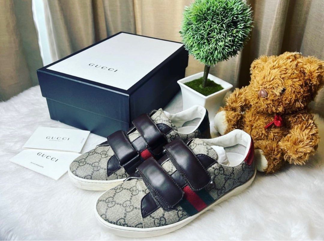 Gucci Sneakers size 5